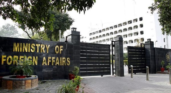Pakistan Orders Indian Diplomat to Leave Over Alleged Misconduct